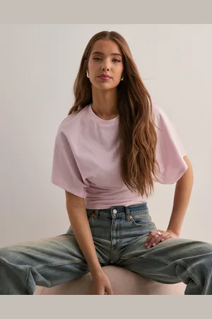 Nelly - Round Neck Wide Sleeve Tee