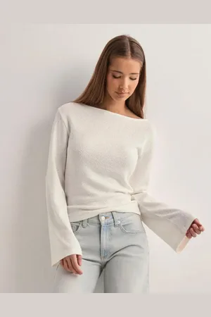 Nelly - Gorgeous Wide Sleeve Sweater
