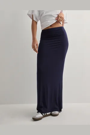 Nelly - Perfect Low Waist Maxi Skirt
