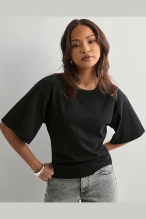 Neo Noir - Asha Boxy Tee