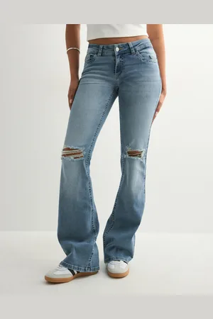 Nelly - Low Waist Perfect Bootcut Jeans