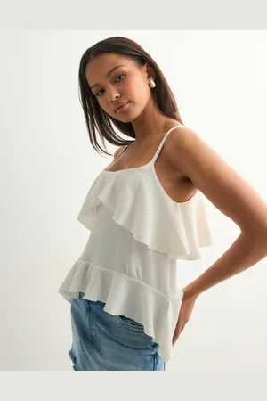 Nelly - Cute Flounce Strap Top
