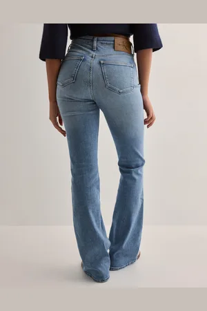 Calvin Klein - Skinny Bootcut