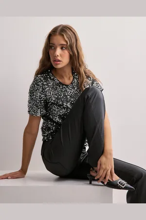Pieces® - Pcserena Sequin Ss O-Neck Top Mm