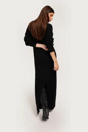 Nelly - Loose Fuzzy Knit Dress