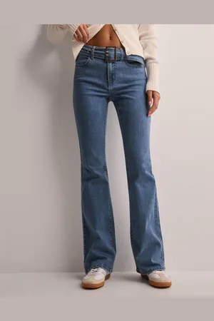 ONLY - Onlwauw Nicki Mid Waist Belt Flared