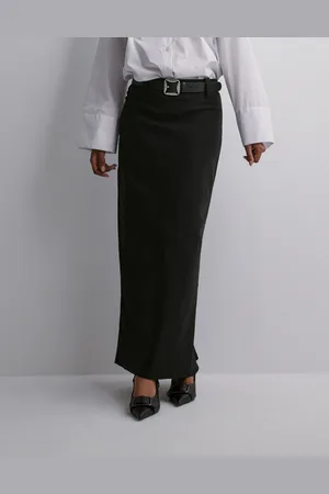 Nelly - Maxi Slit Skirt