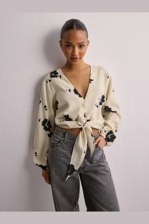 Object - Objjenni L/S Cropped Top 132