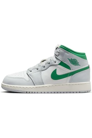 Jordan Nike Air 1 Mid Older Kids