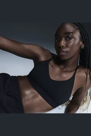 Nike Indy Light-Support Women