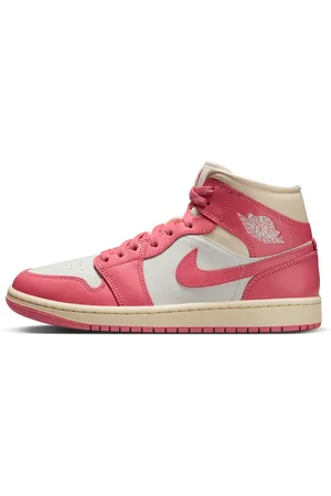 Jordan Nike Air 1 Mid Women