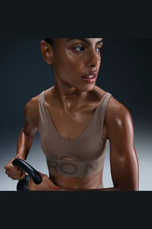 Nike Pro Indy Plunge Women
