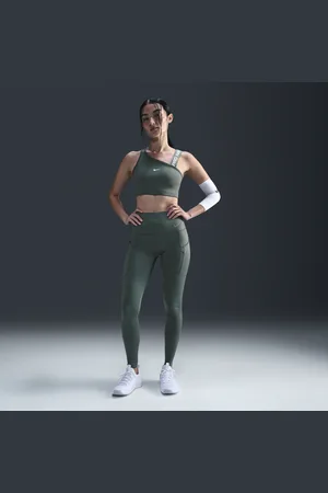 Nike Go Women