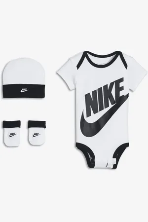 Nike Baby (0–6M) 3-Piece Set - - Cotton
