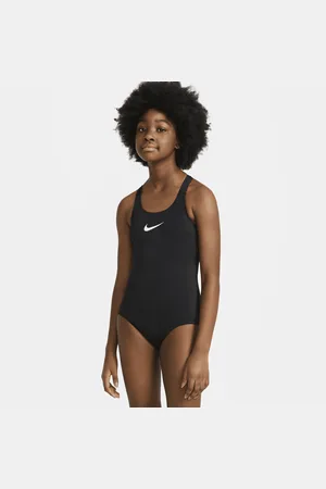Nike Essential Older Kids