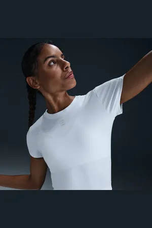 Nike Court Advantage Women