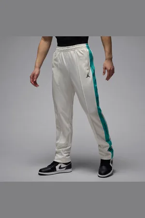 Jordan Nike Essentials Men