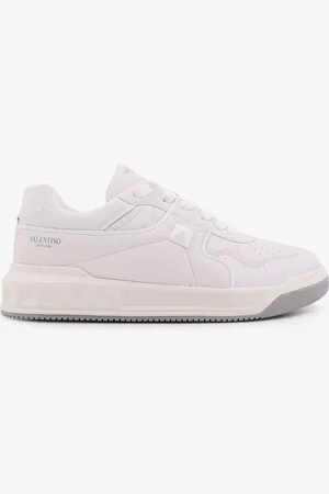VALENTINO GARAVANI One-stud low-top leather sneakers - - gender_Man