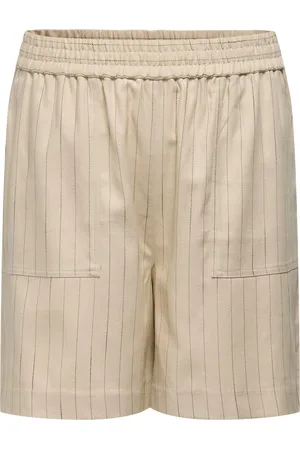 ONLY Carmonica Normaali Vyötärö Loose Fit Chino-shortsit