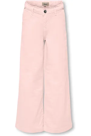 ONLY Kognew Cropped Fit Leveälahkeiset Housut