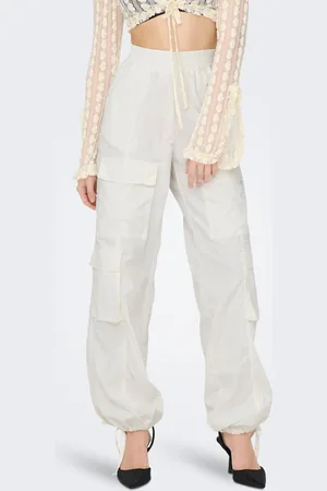 ONLY Neoenielca Straight Fit Reisitaskuhousut