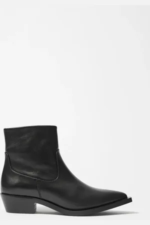 & OTHER STORIES Point-Toe Leather Ankle Boots