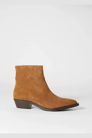 & OTHER STORIES Point-Toe Leather Ankle Boots