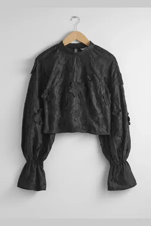 & OTHER STORIES Cropped Floral-Appliqu?? Blouse