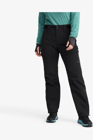 RevolutionRace Cyclone 3L Shell Pants Naiset Black, Koko:4XL - > Housut > Sade- Ja Kuorihousut