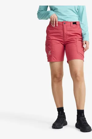 RevolutionRace Rambler Lightweight Pro Shorts Naiset Holly Berry, Koko:S - > Housut > Shortsit