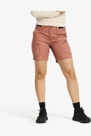 RevolutionRace Rambler Lightweight Pro Shorts Naiset Cedar Wood/Pink Mahogany, Koko:2XL - > Housut > Shortsit