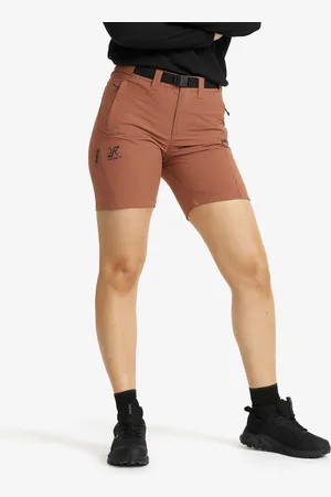 RevolutionRace Elevate Pro Hiking Shorts Naiset Pink Mahogany, Koko:2XL - > Housut > Shortsit