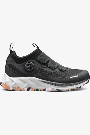 RevolutionRace Ease Walking Shoes Naiset Black/Pink, Koko:36 - Kengät