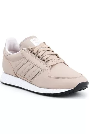 adidas Kengät Forest Grove EE8967 36