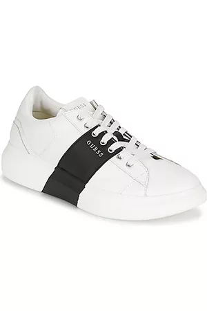 Guess Kengät SALERNO 44