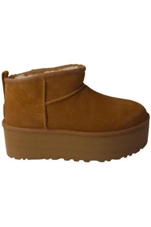 UGG Kengät - 40