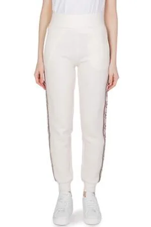 Guess Jogging housut / Ulkoiluvaattee BRITNEY JOGGER V2YB15 KB3P2 EU M