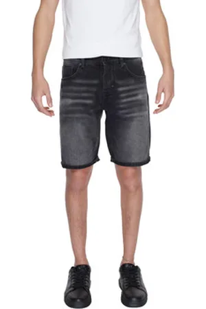Antony Morato Shortsit & Bermuda-shortsit ARGON MMDS00076-FA750458 IT 46