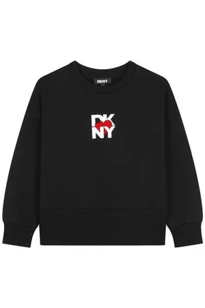 DKNY Svetari - 10 vuotta