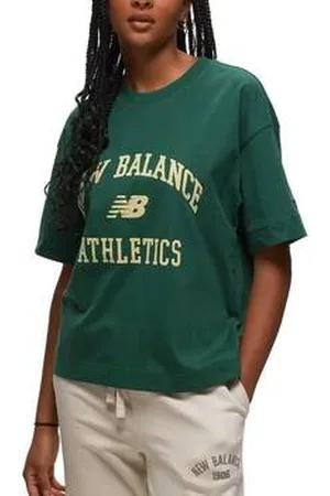New Balance T-paidat & Poolot ATHLETICS VARSITY SHIRT EU XS