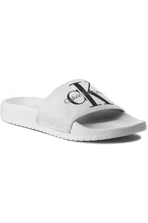 Calvin Klein Rantasandaalit CHANTAL 38