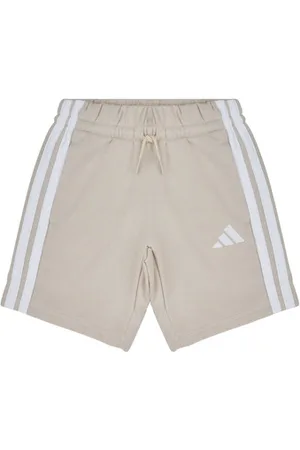 adidas Shortsit & Bermuda-shortsit JN8000 3 / 4 vuotta