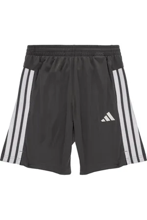 adidas Shortsit & Bermuda-shortsit JJ1039 11 / 12 vuotta
