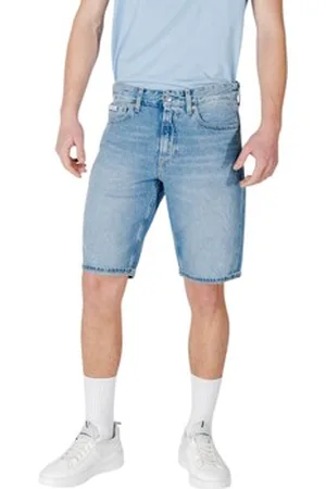 Calvin Klein Shortsit & Bermuda-shortsit REGULAR J30J327513 IT 42