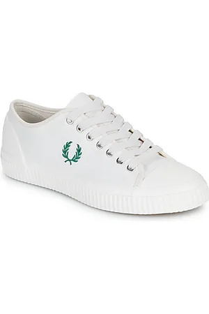 Fred Perry Kengät HUGHES LOW CANVAS 41