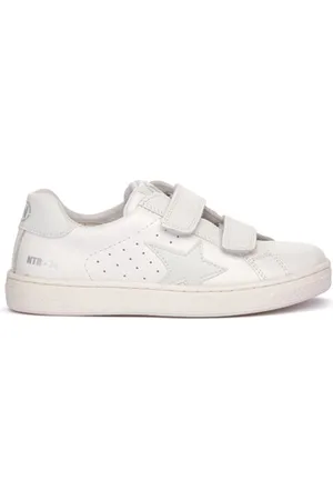 Naturino Tennarit 0N09 PINN VL WHITE 26