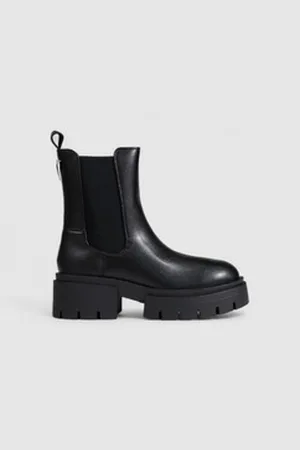 Guess Kengät CHARLOTTE FLFCHT ELE10 35