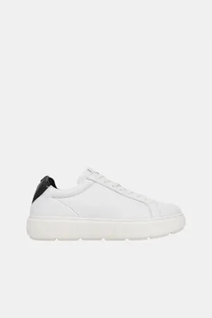 Moschino Tennarit JA15174G1M 37