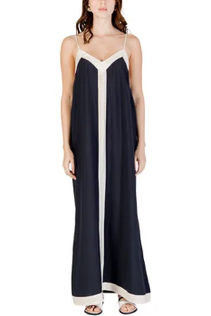 VERO MODA Pitkä mekko Vmdenise Singlet Ankle Wvn Btq Ga 10329793 EU S