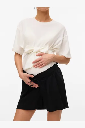 Mama;licious Relaxed Fit Shortsit
